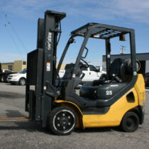 Komatsu FG25ST-16
